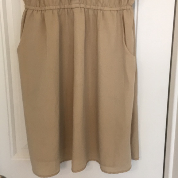 Dress - Picture 3 of 8